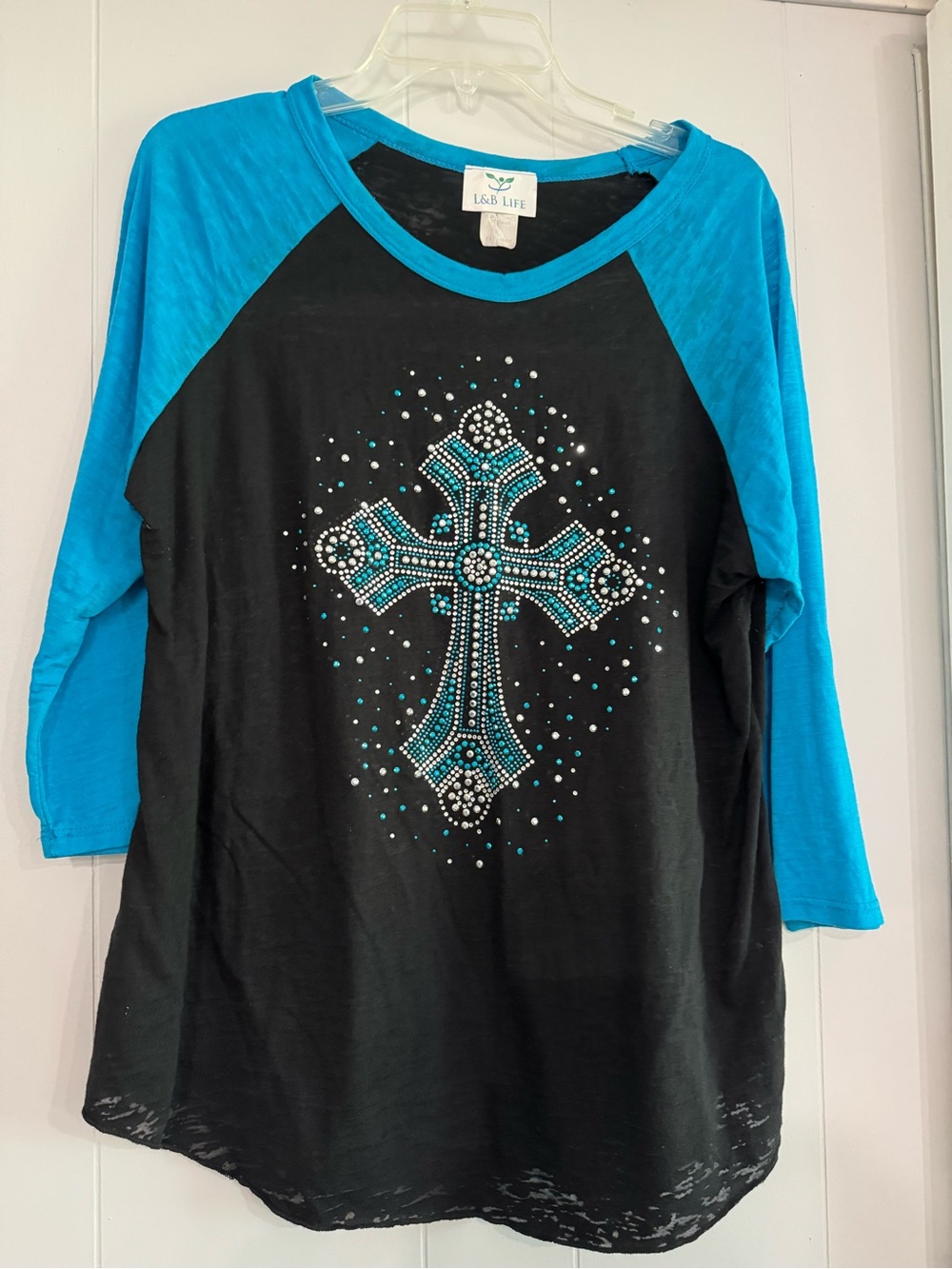 Black & Turquoise Rhinestone Cross Raglan Top Size XL